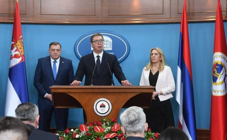 Vučić u Banjaluci: odbija razmišljati o novim ratovima
